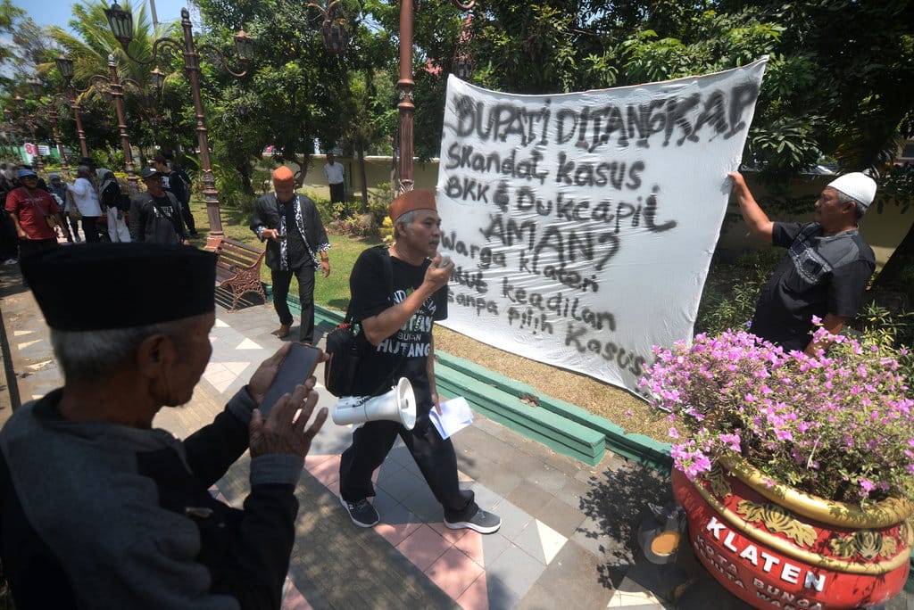 Aksi mendukung KPK ungkap korupsi di Klaten