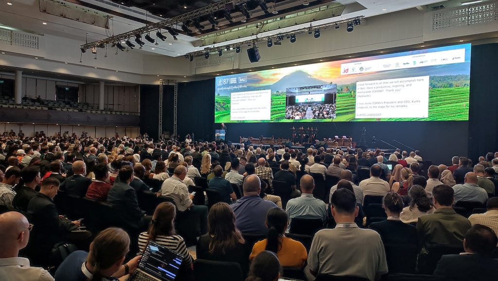 ICANN87 di Bali