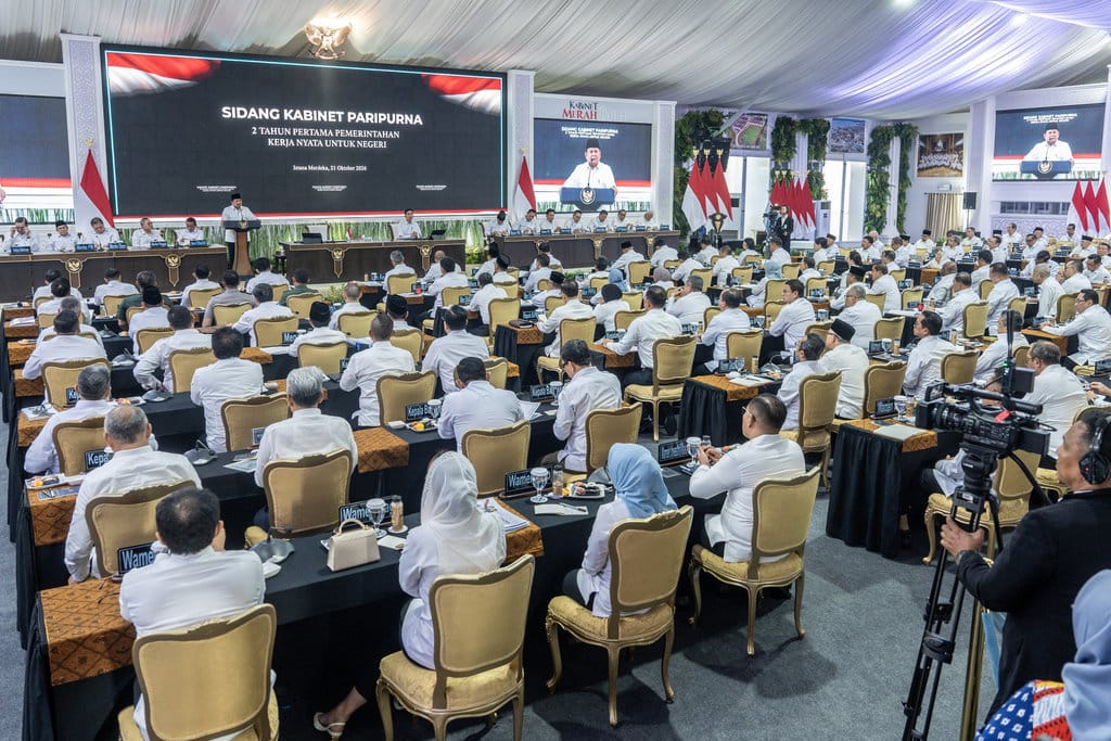 Sidang Kabinet Paripurna di Istana Kepresidenan