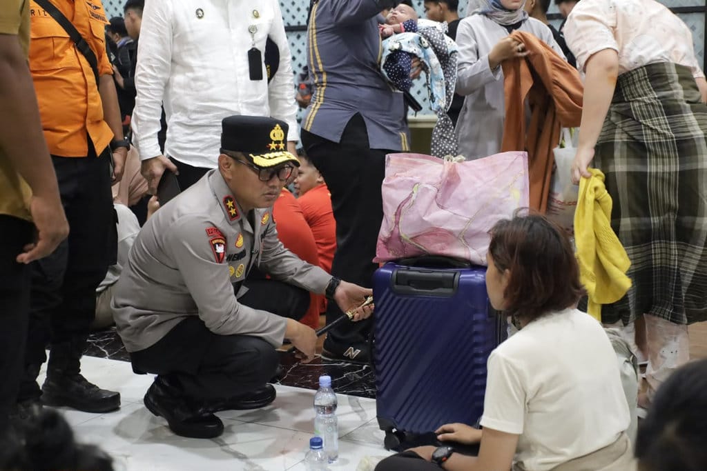 Evakuasi Sukses 420 Penumpang dari Insiden KMP Batumandi