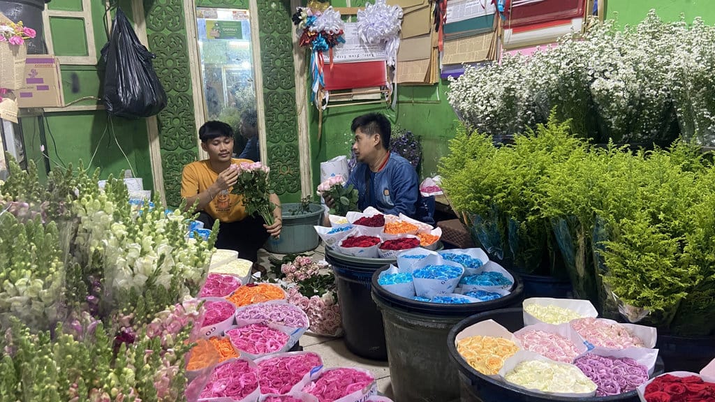 Pasar Bunga Rawa Belong