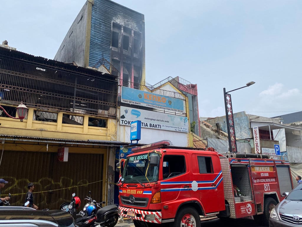 Pasca kebakaran Ruko Suryakencana Terbakar