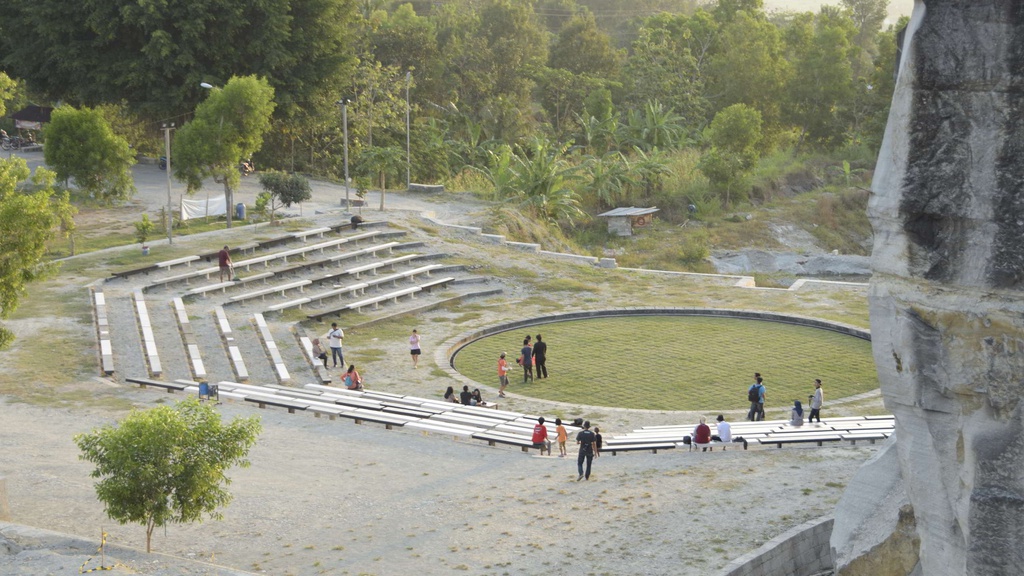 Taman Tebing Breksi