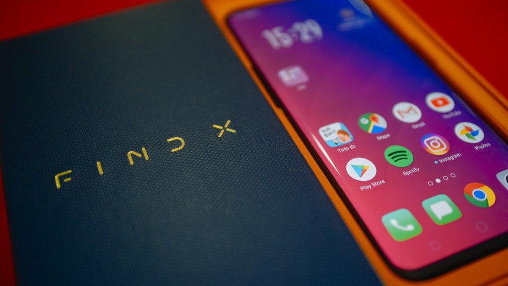 Layar dan Kamera Maksimum Smartphone Premium - Tirto Video