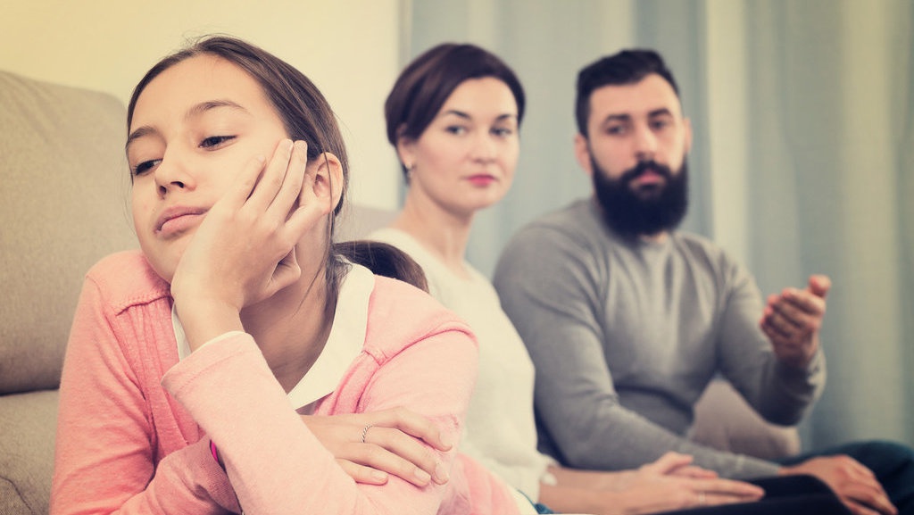 Ortu Toksik & Kebencian yang Terwariskan