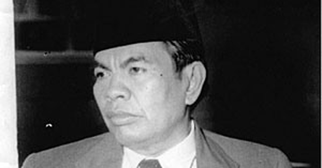 Bagaimana pendapat prof dr moh yamin tentang asal bangsa indonesia