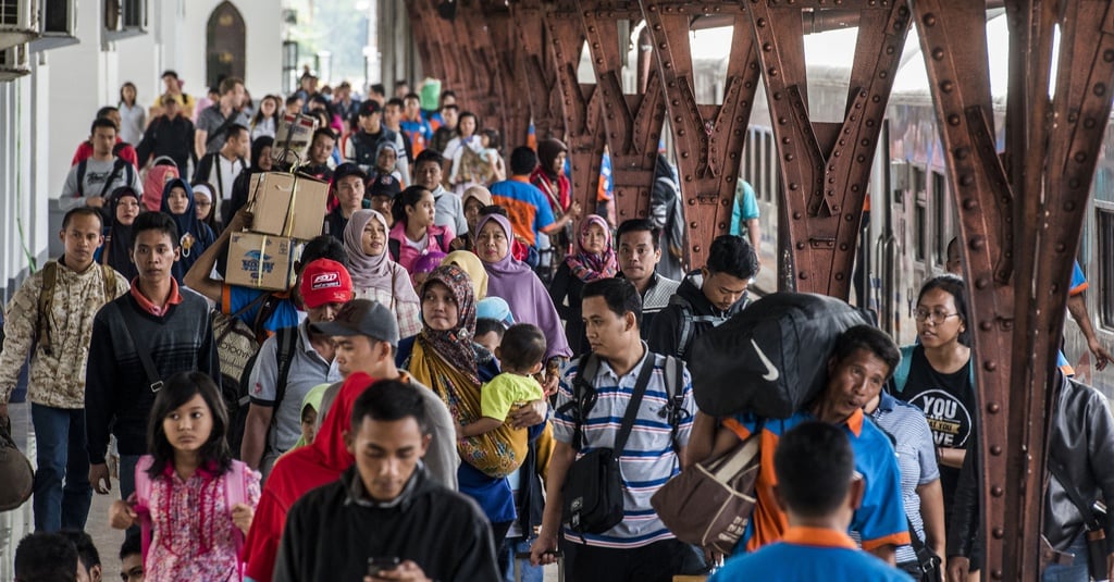 Puncak Arus Mudik di Stasiun Pasar Senen Diprediksi Besok 