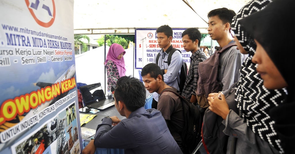  Lulusan  SMK  Penyumbang Terbanyak Pengangguran  Indonesia 