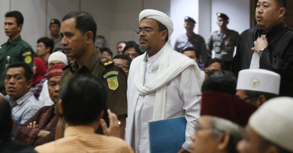 Polisi Hentikan Penyidikan Kasus Chat Pornografi Rizieq Shihab