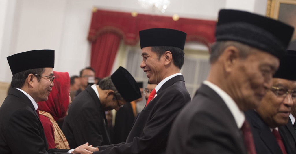 Jokowi Lantik 9 Tokoh Nasional Jadi Dewan Pengarah UKP PIP 