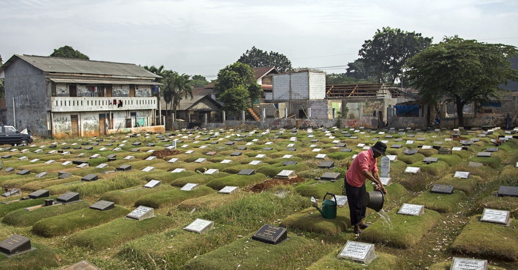 Enam Penggali Kubur Tanah Kusir Dirumahkan Usai Makamkan Jenazah