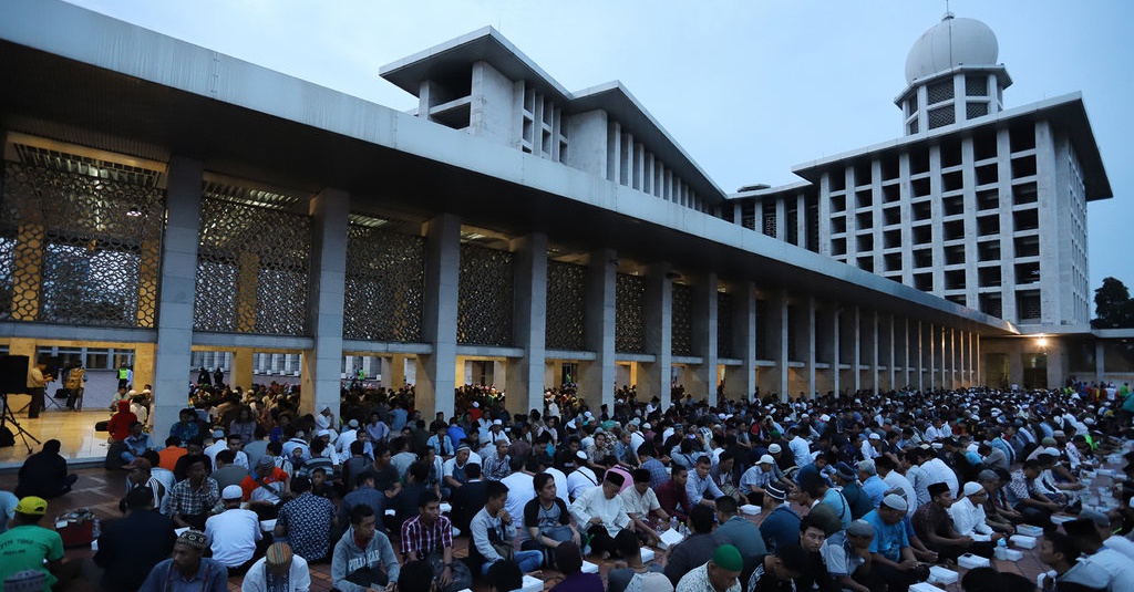 Jadwal Imsakiyah di Jakarta, Sabtu 19 Mei 2018 - Tirto.ID