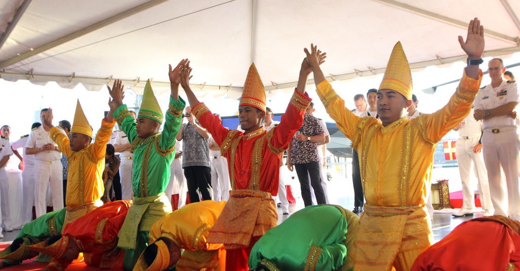 Contoh Budaya Yang Selalu Diubah