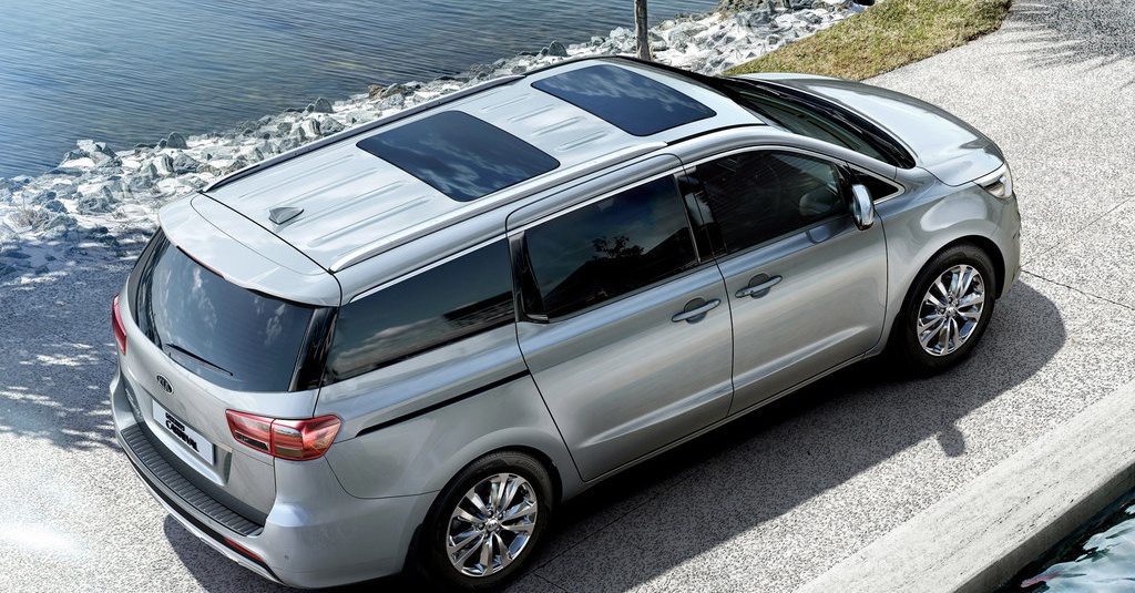 Harga dan Spesifikasi Kia Grand Sedona yang Baru Dirilis 