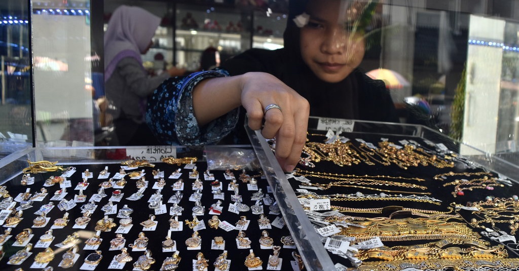 Harga Jual 1 Gram Emas Perhiasan Semar Nusantara Per 12 Mei Tirto Id