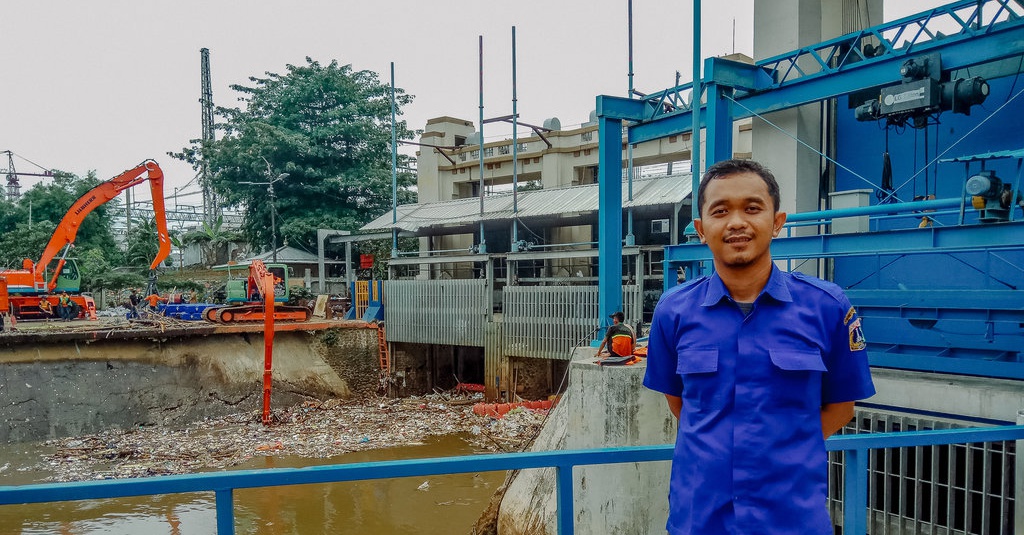 Pengendalian Banjir Waspada Banjir  Jakarta P A Jembatan Merah Tinggi Air 158 