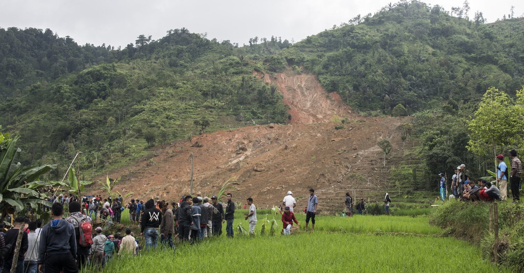 72 Gambar Rumah Adat Kasepuhan Terbaru