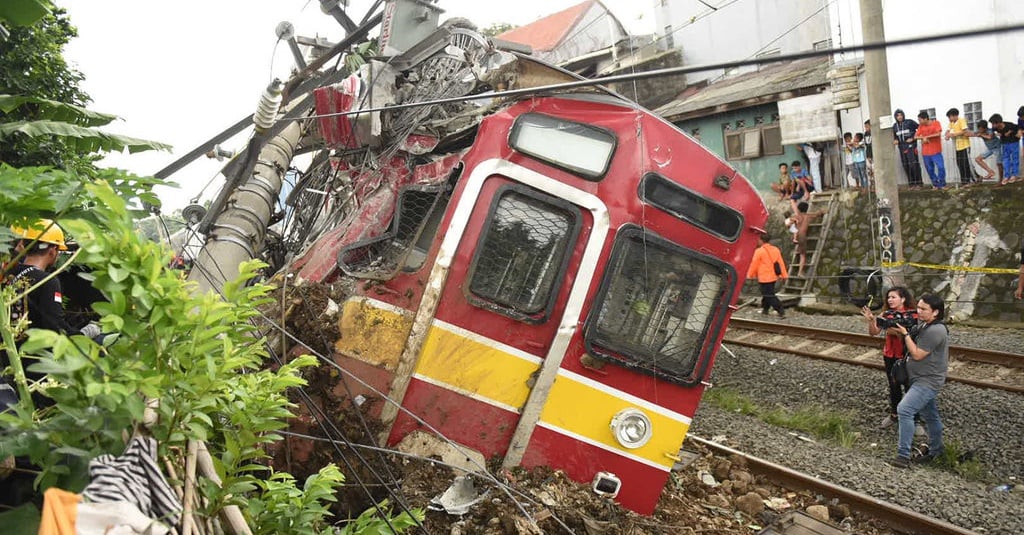 PT KCI Sebut 5 Gerbong Kereta Anjlok Sudah Ditarik ke Dipo Depok