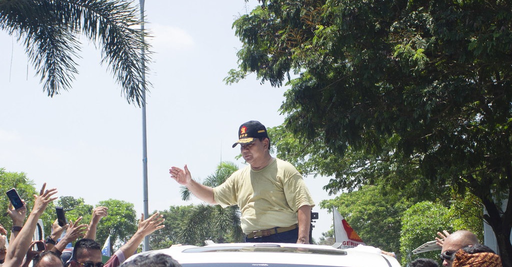 Prabowo Minta Bawa Ketupat, Sarung dan Lebaran di TPS pada 