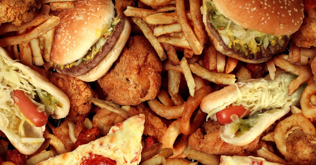 Dampak Pola Makan Tak Sehat: Gangguan Penglihatan Hingga Pencernaan