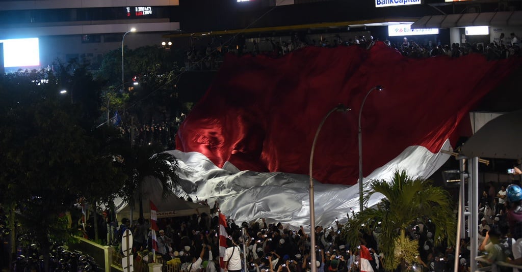 Gedung Bawaslu Sempat Terbakar