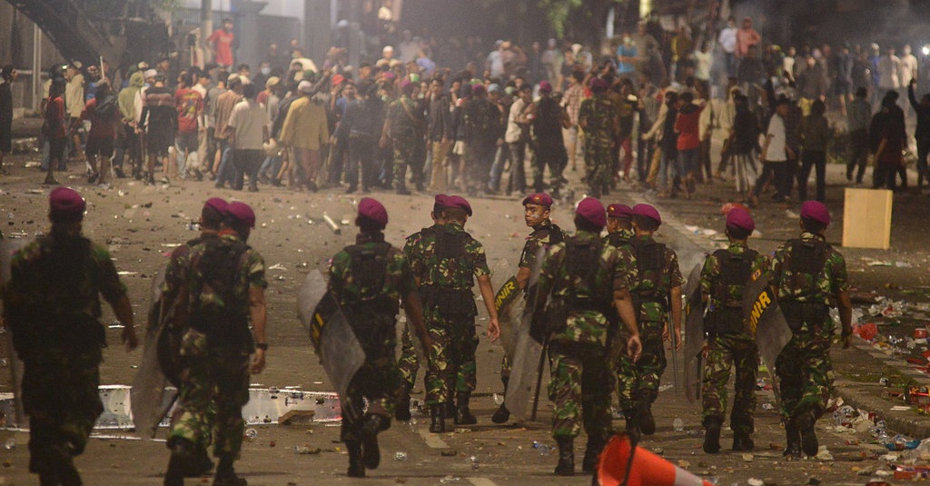 Belasan Remaja Ditangkap di Jalan Kebon Sirih