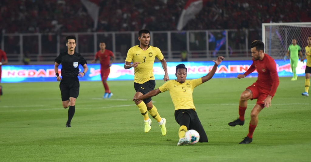 Live streaming bola indonesia vs uzbekistan. Sepak Bola Indonesia Live streaming. Live Bola Indonesia vs Malaysia. Точикистон- Малайзия прямой эфир. Wasit Bola Indonesia Toriq.