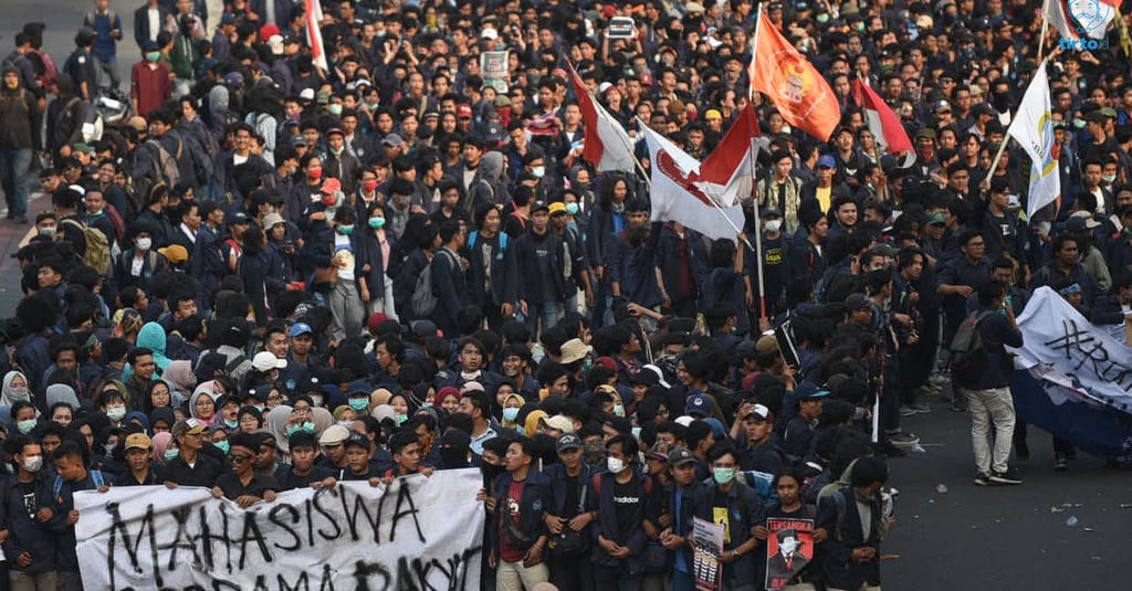 Penyebab Demo Mahasiswa Hari Ini dan Respons Jokowi soal RUU KUHP