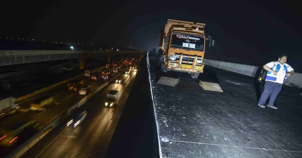 Hal hal yang Wajib Diketahui Saat Ingin Melintas Tol  Japek 