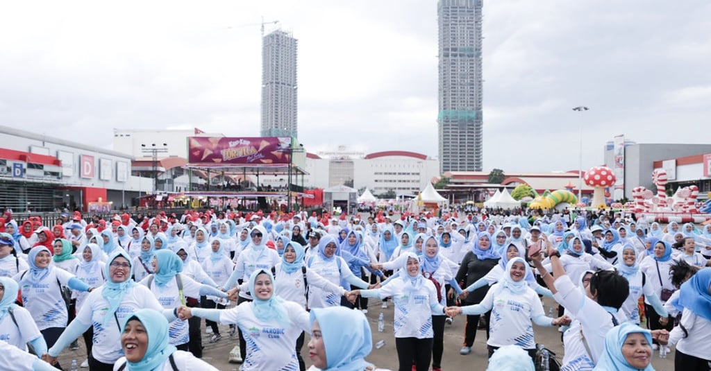 Cara Le Minerale Ajak Masyarakat Hidup Sehat dengan Senam  