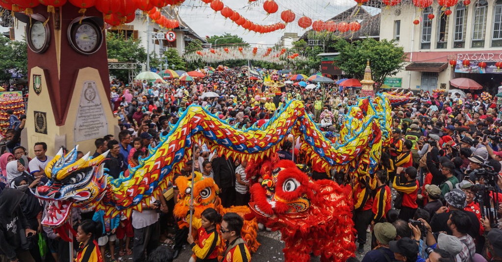 Apa Saja Contoh Akulturasi Dalam Masyarakat Indonesia Tirto Id Apa Saja Contoh Akulturasi Dalam Masyarakat Indonesia Tirto Id