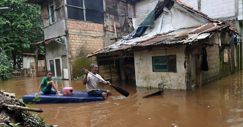 Banjir Jakarta Hari Ini, 2.393 Warga Masih Mengungsi - Tirto.ID