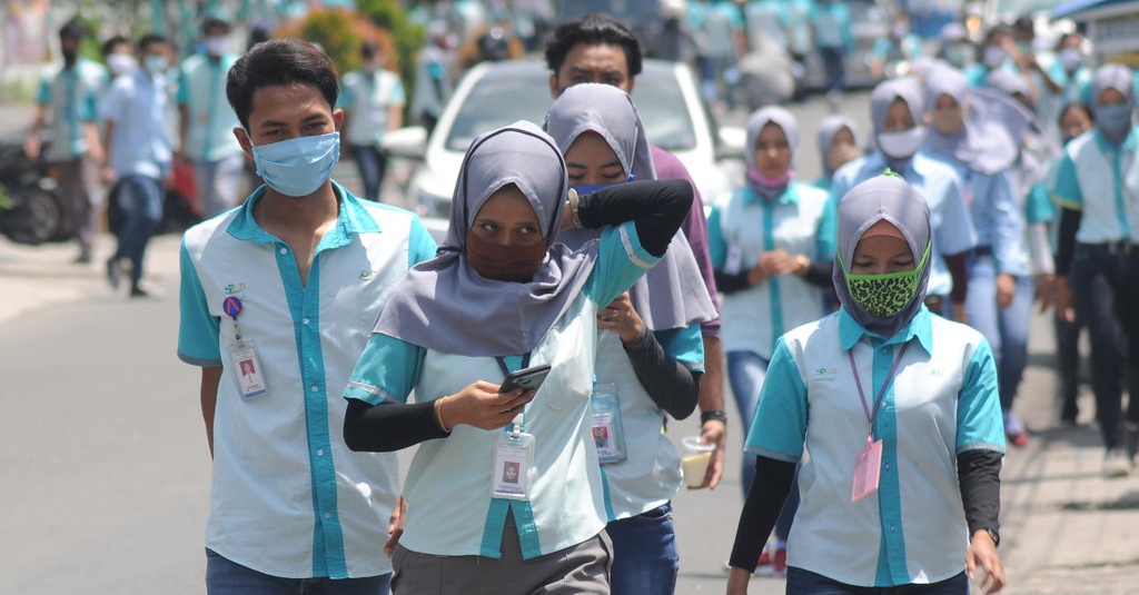 Buruh Dirumahkan Karena Covid 19 Harus Tetap Diupah Atau Tidak Tirto Id