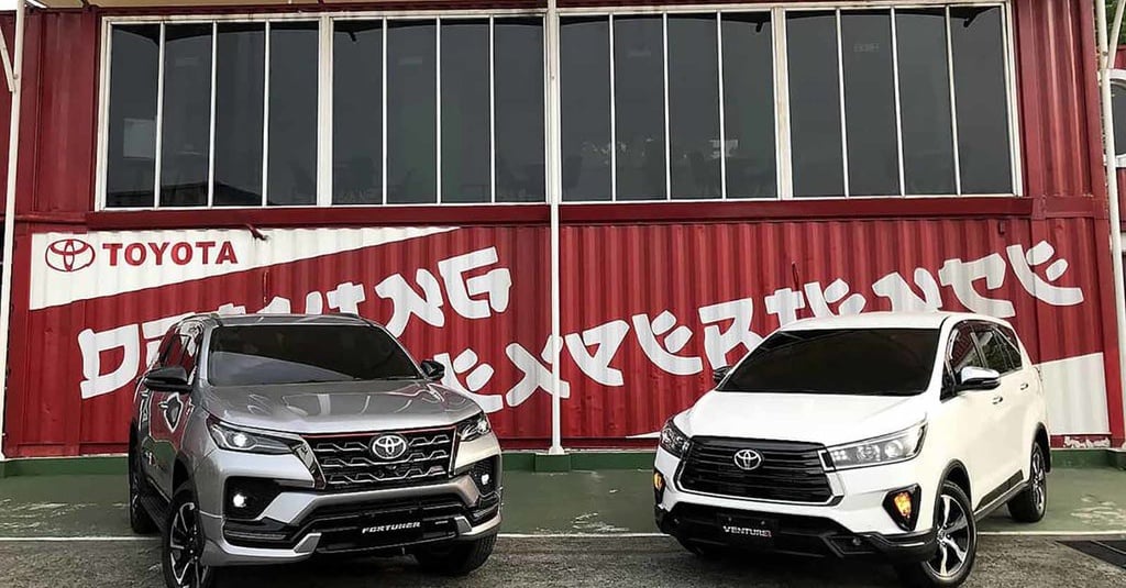  Harga  dan  Spesifikasi New Fortuner dan  Innova yang Baru 