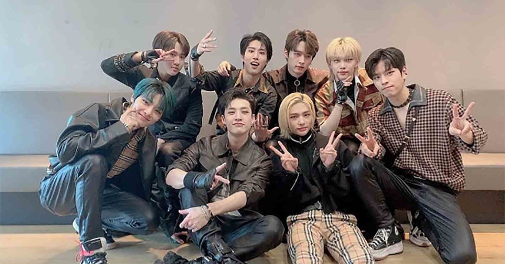 Lirik & Terjemahan Lagu Stray Kids "CASE 143" di Album MAXIDENT