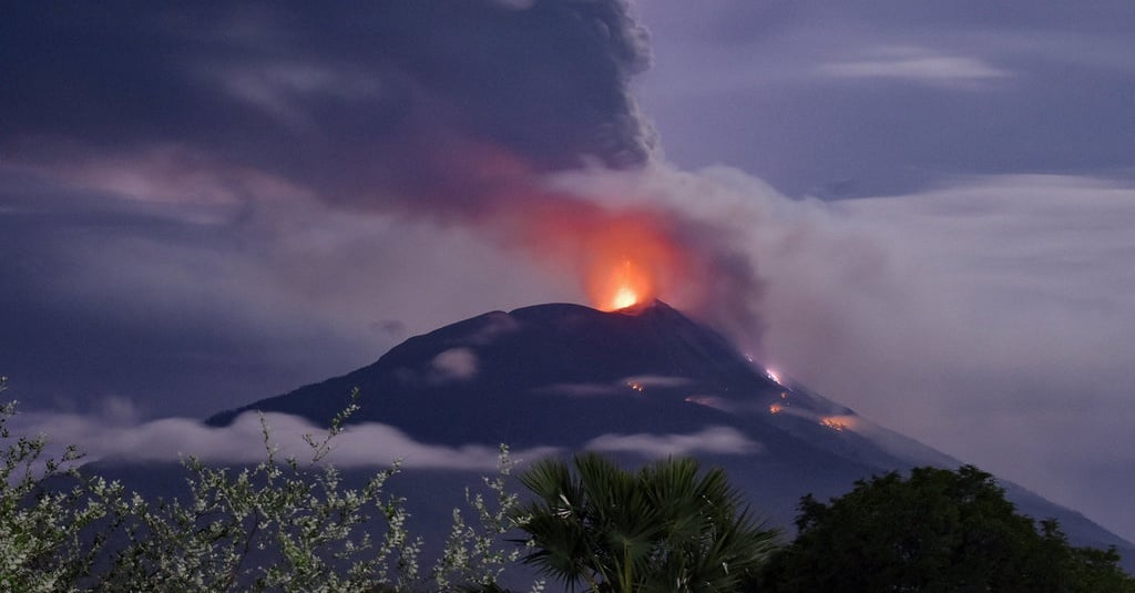  Erupsi Gunung Semeru  dan Ile Lewotolok Tirto ID