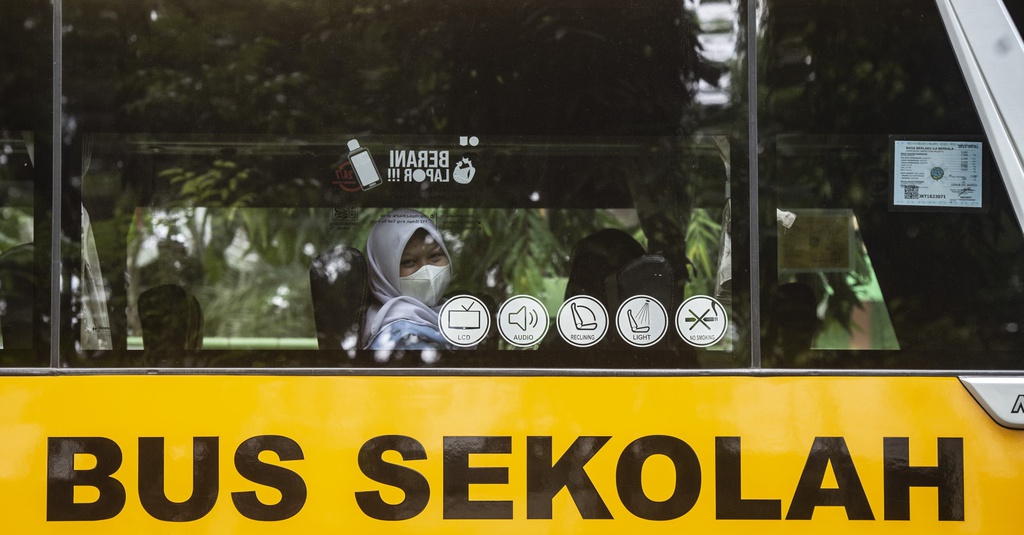 Daftar Rute Bus Sekolah Jakarta Dan Jam Operasionalnya