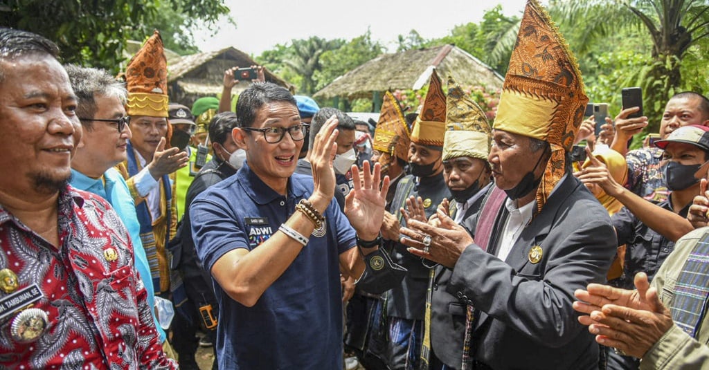 Sandiaga Uno Bantah Ada Kode dari Jokowi Maju Jadi Capres