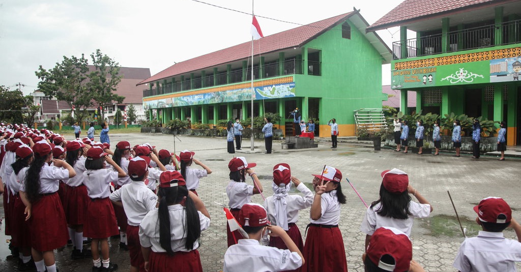 7 Rekomendasi Hiasan Dan Dekorasi Kelas Unik Untuk 17 Agustusan 1983