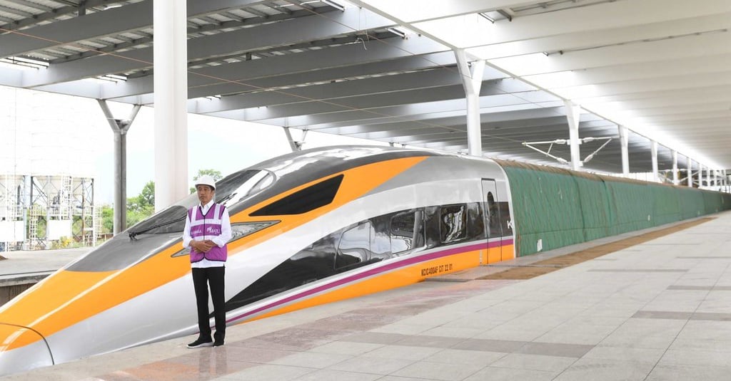 Uji Coba Kereta Cepat, Jakarta-Bandung Cuma 50 Menit