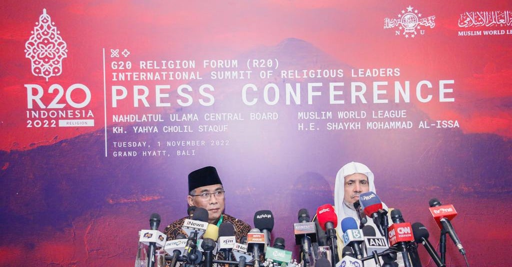 gus-yahya-saat-membuka-forum-r20-selamat-datang-di-tanah-hindu