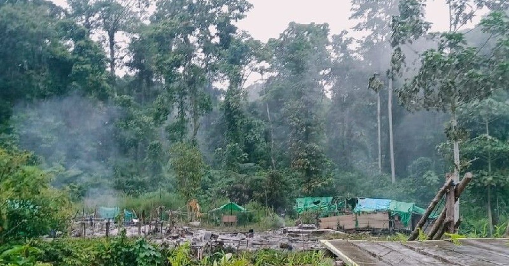 Polisi Buru Kelompok Bersenjata Penyerang Kamp Penambang di Kawe