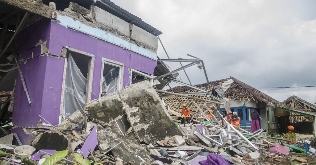 BMKG Catat 305 Gempa Susulan di Cianjur hingga Hari Ini