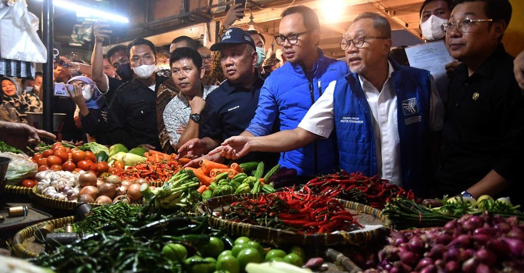 Stok Kebutuhan Pokok Cukup Jelang Natal & Tahun Baru