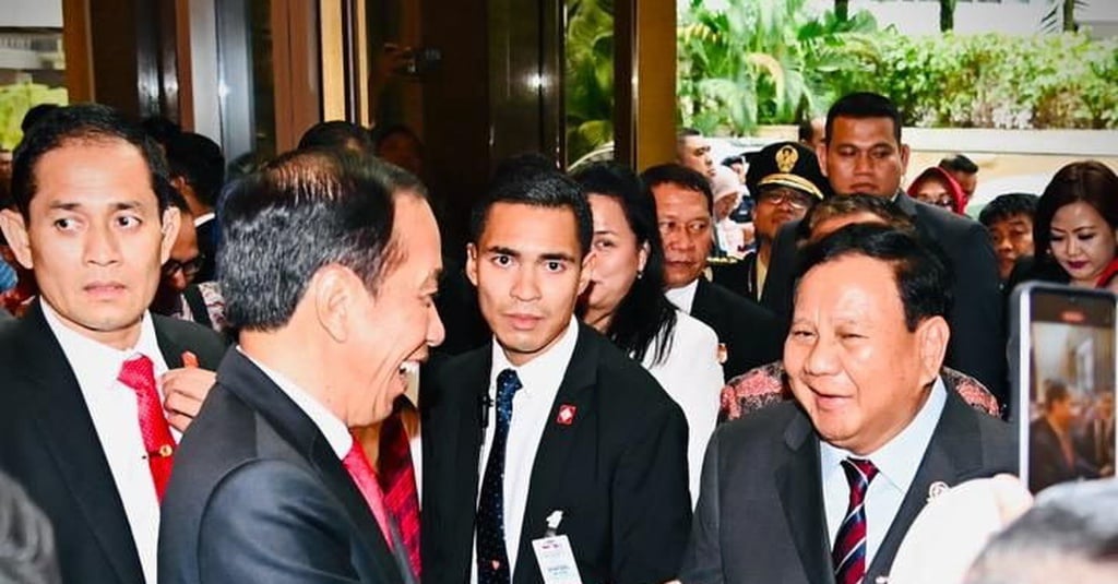 Jokowi Respons soal Foto Baliho Dirinya Dipasang Bersama Prabowo