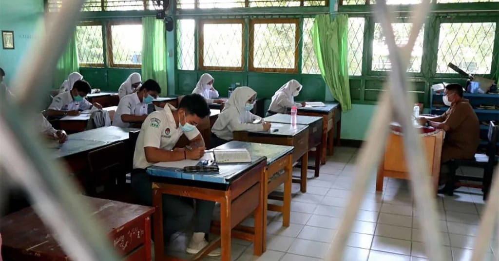 Arena Pendidikan Jangan Dijadikan Politik Praktis