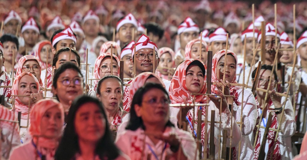 Gelaran Angklung oleh 15.110 Peserta di GBK Pecahkan Rekor Dunia