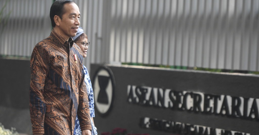 Jokowi Minta Pengembang Hati-Hati Jangan Ambruk karena Utang