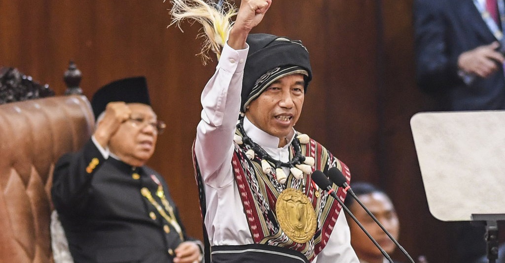 Jokowi Minta Hilirisasi Gunakan EBT & Kurangi Dampak Lingkungan