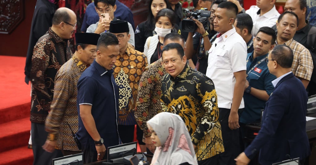 Cegah Korupsi Terselubung, Ketua MPR Dukung Ide Gaji Tunggal ASN